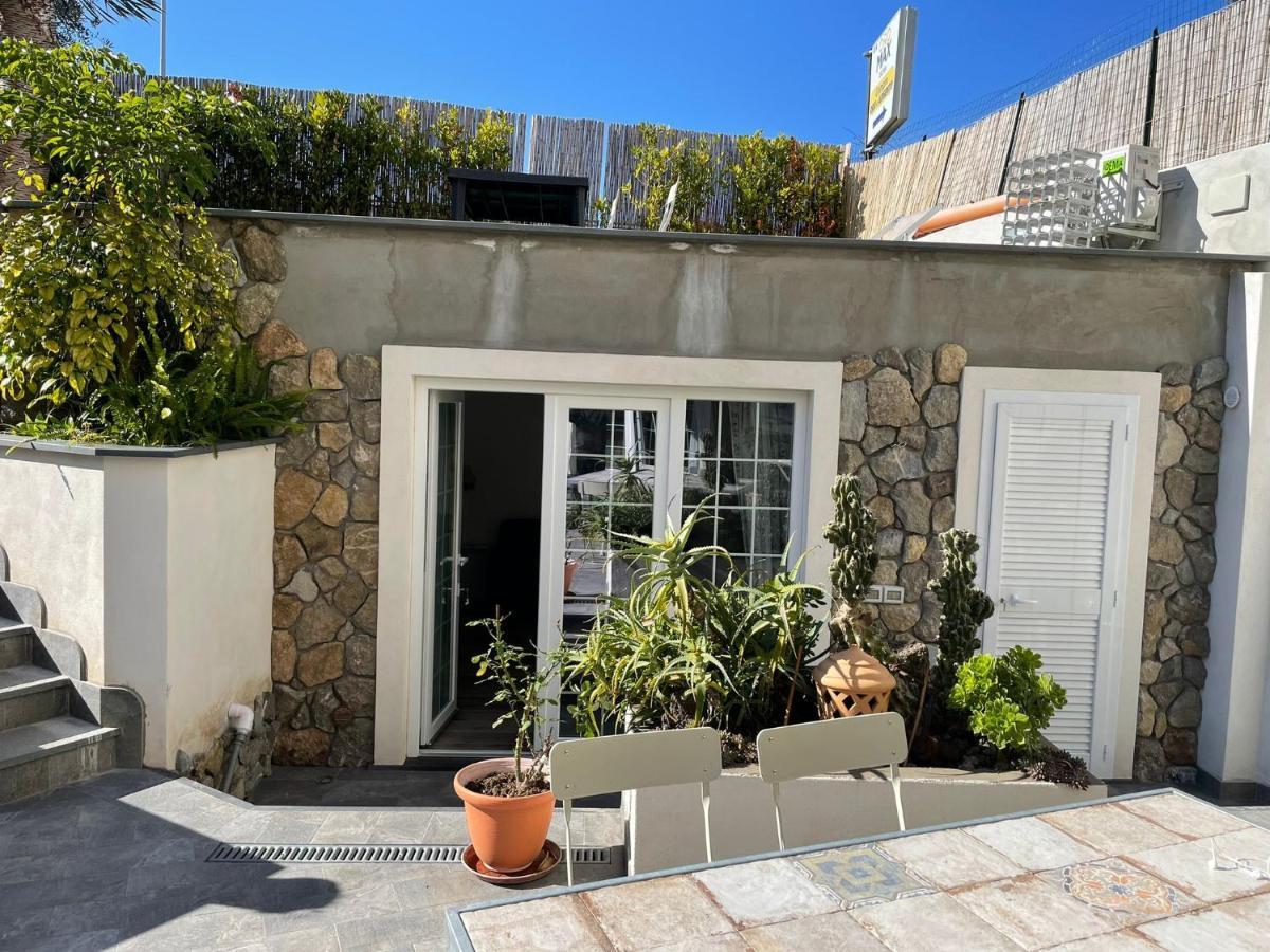 La Casetta Al Porto Di Ischia Apartment Exterior photo